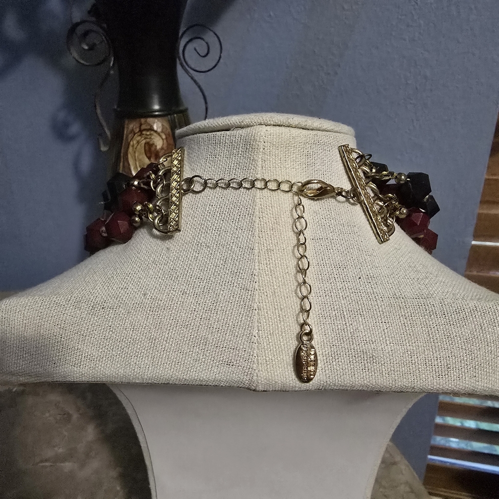Alma Mater Collection Multi-Strand Black & Burgundy Faceted Acrylic Necklace - Picture 4 of 6